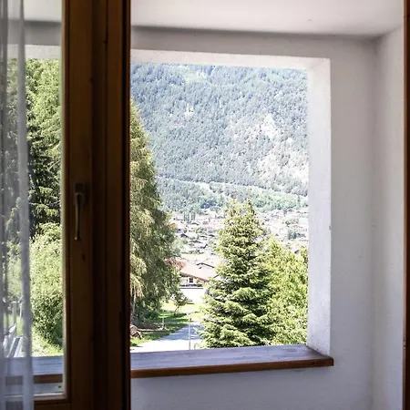 Couette-café Haus Bambi 3*